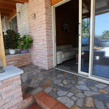 Holiday Wood House Villa