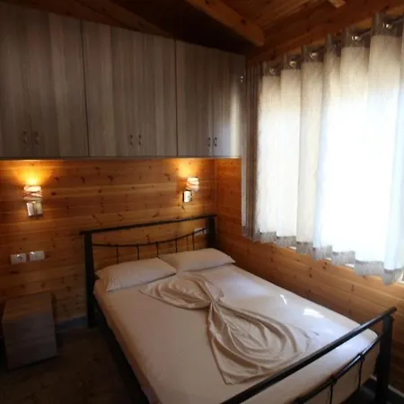 فيلة Holiday Wood House كساميل
