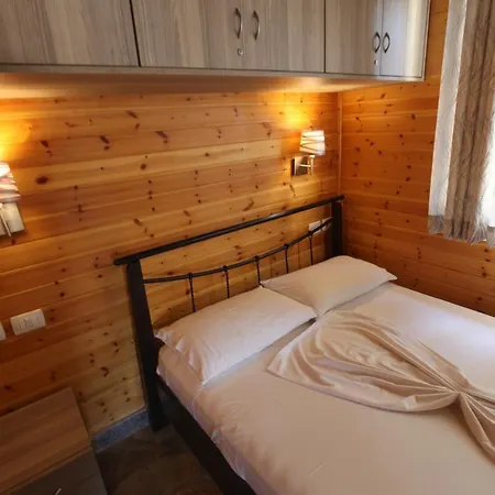 فيلة Holiday Wood House كساميل