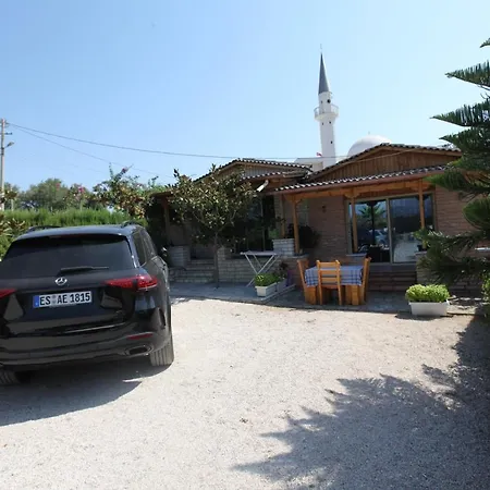 Holiday Wood House Ksamil